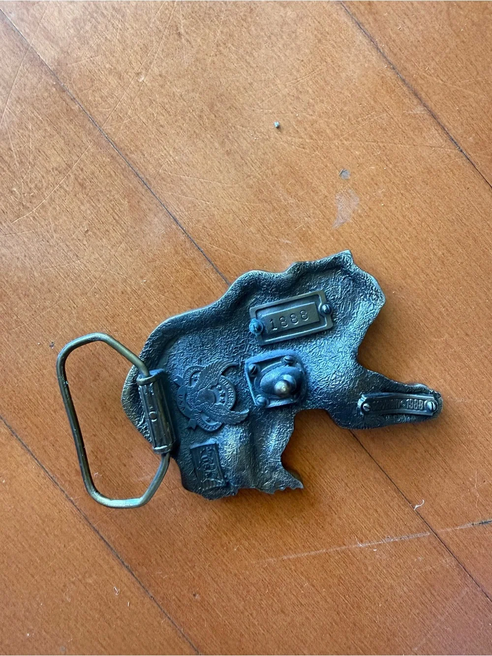 Vintage USA made bear belt buckle